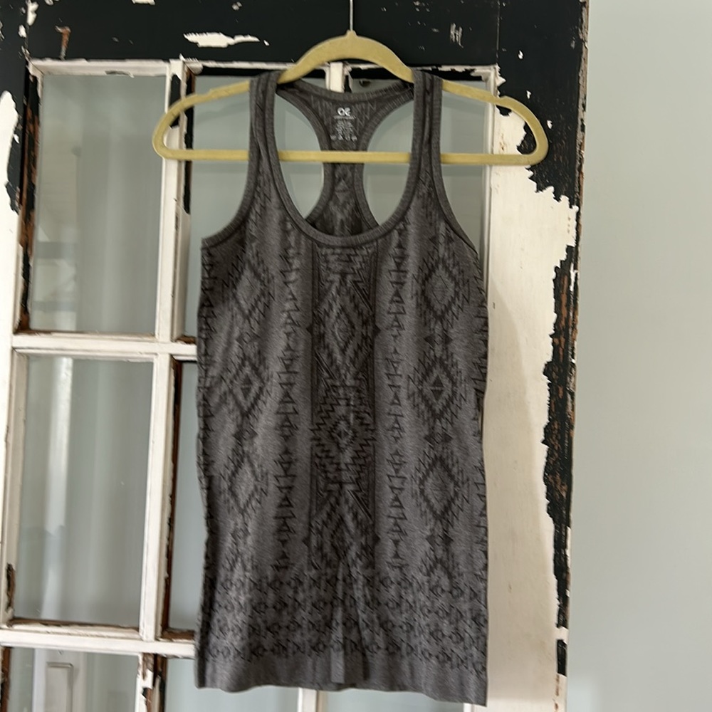 We moisture wicking tank top